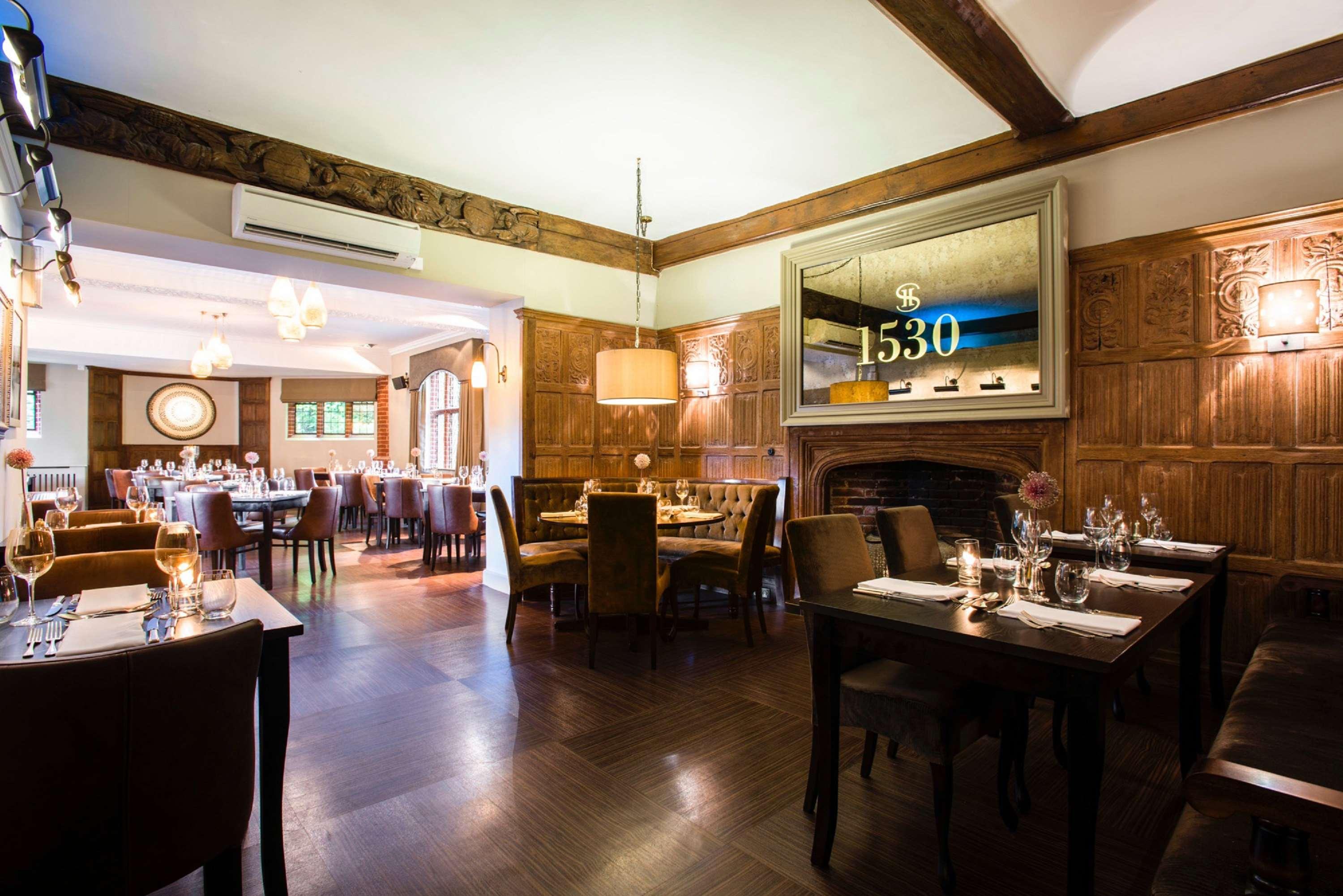 Seckford Hall Hotel & Spa Вудбридж Экстерьер фото